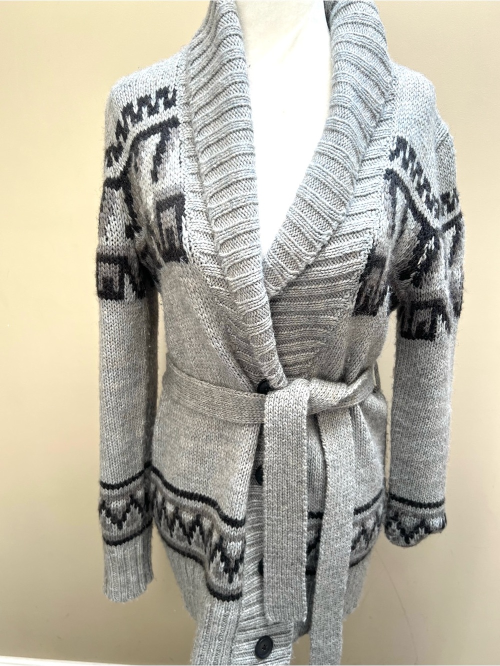 Bass cozy grey Shawl Collar Belted Cardigan Sweater Sz Sm